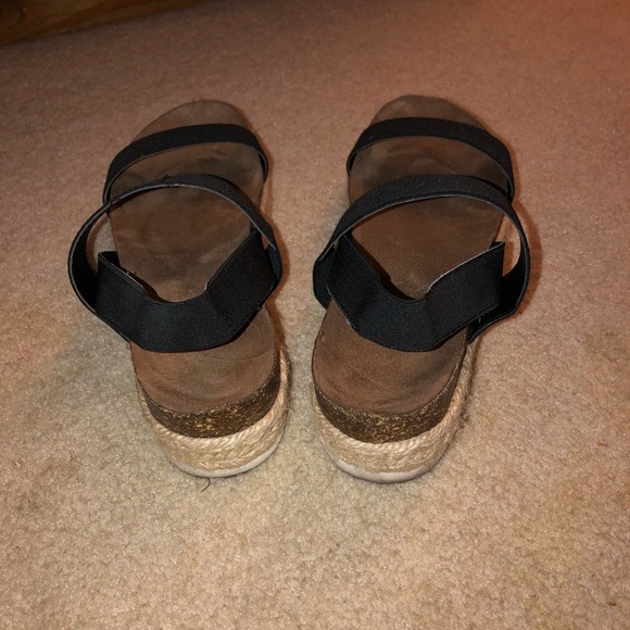 Cybell Espadrille Platform Sandal - Picture 3 of 4